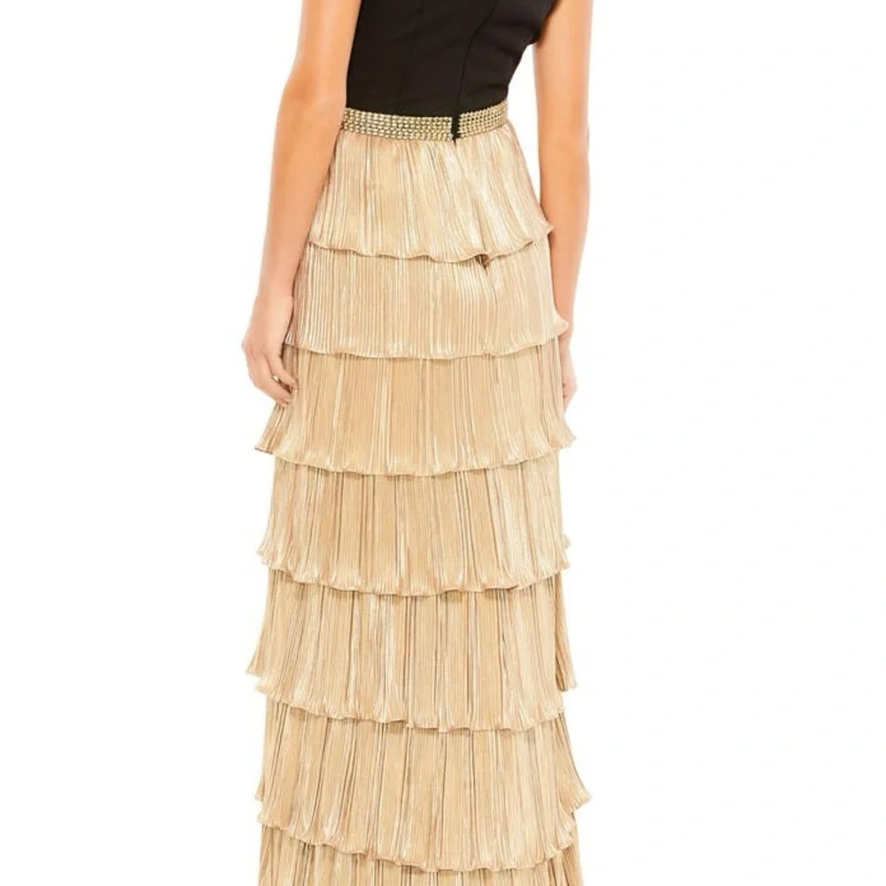 Ieena for Mac Duggal size 6. Worn once. - Picture 3 of 12